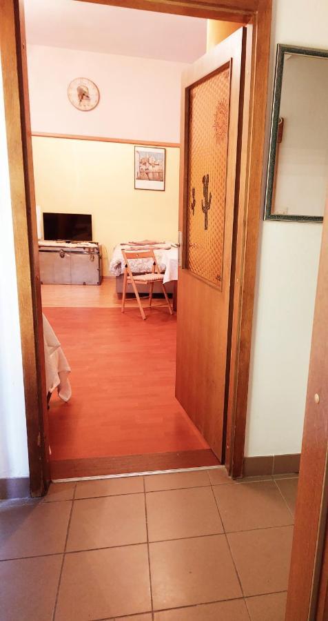 Apartman Nikos ザダル エクステリア 写真