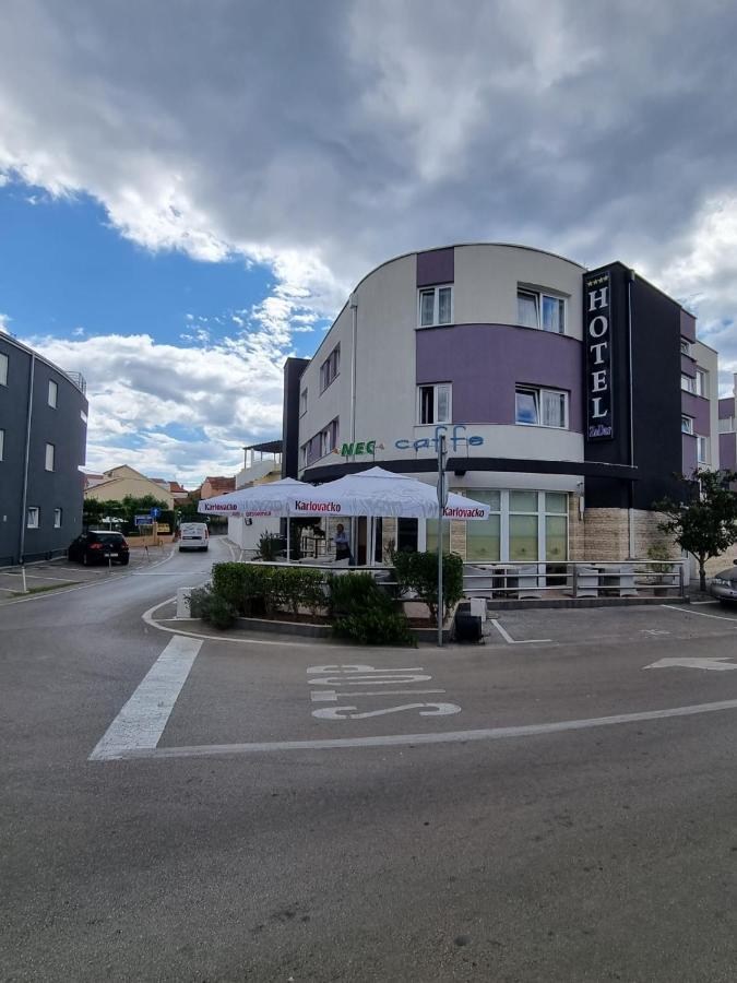 Apartman Nikos ザダル エクステリア 写真